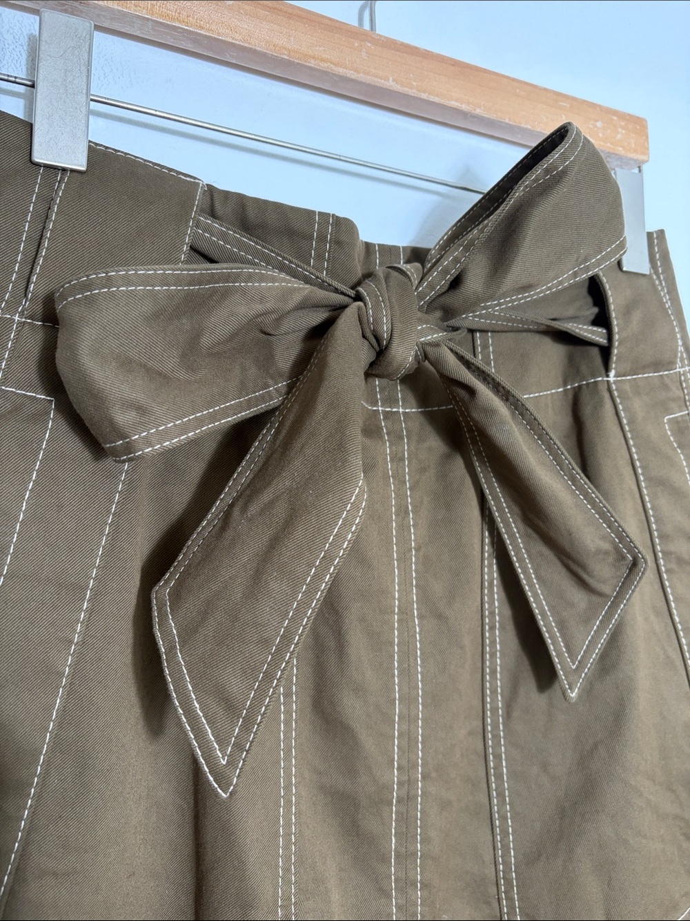 Me + Em Tie-Waist A-Line Midi Skirt in Olive Size 8 - Picture 2 of 6